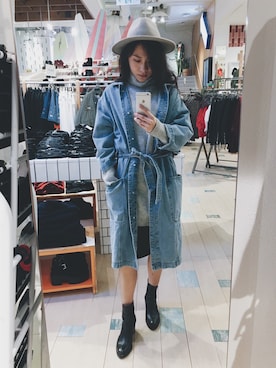 「gray」｜「アイテム（デニムジャケット）」を使った、Elieababyさん（レディース・160cm）の春コーディネート