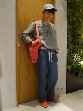 「RAGEBLUE（レイジブルー）のアイテム（スリッポン）」を使った、うえぴさん（メンズ・178cm）の春コーディネート