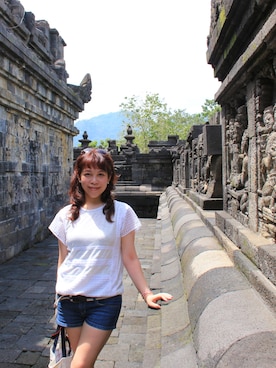 「Roots Canadaのアイテム（パンツ）」を使った、Jessica Huangさん（レディース・154cm）の春コーディネート