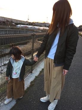 「お揃い」｜「アイテム（ブルゾン）」を使った、HINAHIMAさん（キッズ・90cm）の冬コーディネート