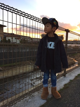 「5歳」｜「アイテム（ミリタリージャケット）」を使った、HINAHIMAさん（キッズ・100cm）の冬コーディネート