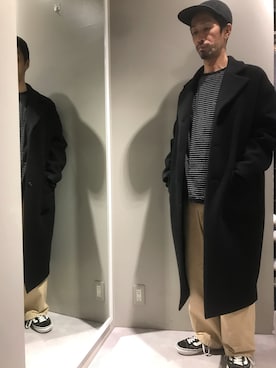 「WHITELAND（ホワイトランド）のアイテム（チェスターコート）」を使った、LHP池袋スタッフ４さん（メンズ・170cm）の冬コーディネート