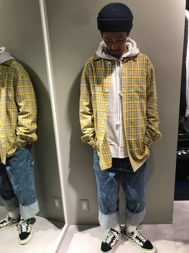 「soe（ソーイ）のアイテム（パーカー）」を使った、LHP池袋スタッフ４さん（メンズ・170cm）の春コーディネート