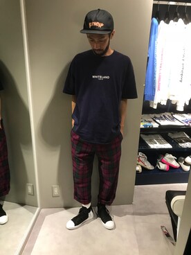 「RIPNDIP（リップンディップ）のアイテム（シューズ）」を使った、LHP池袋スタッフ４さん（メンズ・170cm）の夏コーディネート