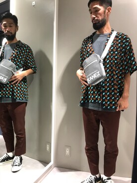 「KaneZ（ケインズ）のアイテム（ショルダーバッグ）」を使った、LHP池袋スタッフ４さん（メンズ・170cm）の夏コーディネート