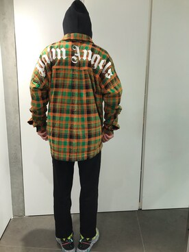 「DANKE SCHON（ダンケシェーン）のアイテム（パーカー）」を使った、LHP池袋スタッフ４さん（メンズ・170cm）の冬コーディネート