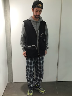 「WHITELAND（ホワイトランド）のWHITELAND/ホワイトランド/CARGO VEST（ベスト）」を使った、LHP池袋スタッフ４さん（メンズ・170cm）の春コーディネート