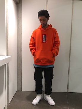 「BlackEyePatch（ブラックアイパッチ）のアイテム（パーカー）」を使った、LHP池袋スタッフ４さん（メンズ・170cm）の秋コーディネート
