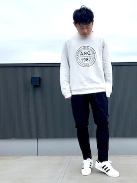 「A.P.C.（アーペーセー）のアイテム（スウェット）」を使った、ShiNichiさん（メンズ・173cm）の春コーディネート