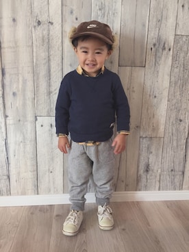 「スウェット×シャツ」｜yusyu☺︎︎✩︎さん（キッズ・90cm）の冬コーディネート