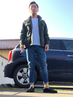 「SIVIGLIA（シビリア）のアイテム」を使った、お松さんさん（メンズ・165cm）の春コーディネート