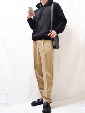 「プルオーバーパーカー」｜「アイテム（ローファー）」を使った、fuma<GUstylist>さん（メンズ・175cm）の春コーディネート