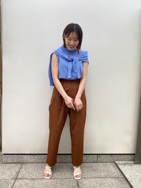 「green label relaxing（グリーンレーベルリラクシング）のアイテム（その他パンツ）」を使った、Miku Sugimotoさん（レディース・157cm）の春コーディネート