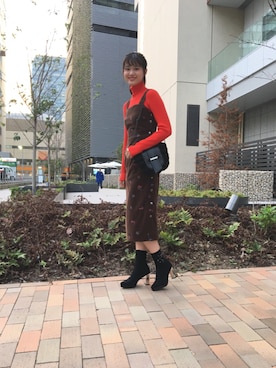 「MERCURYDUO（マーキュリーデュオ）のBijouソックスパンプス（パンプス、ブラック系）」を使った、中川真梨さん（レディース・168cm）の秋コーディネート