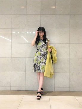 「大阪」｜「アイテム（その他アウター）」を使った、中川真梨さん（レディース・168cm）の春コーディネート