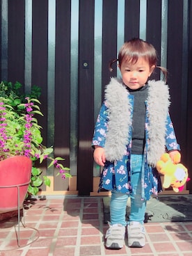 「花柄」｜「アイテム（その他アウター）」を使った、akip0n☆ma0nさん（キッズ・90cm）の秋コーディネート
