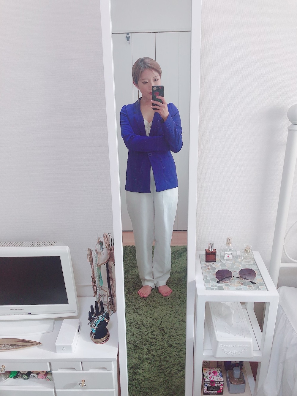 「used、UNUSED、jacket 、H&M、モード、モードストリート、古着MIX、古着コーデ、ゆるコーデ、90’s」｜「H&Mのアイテム（スーツジャケット、ブルー系）」を使った、kn☽︎‪︎.*·̩͙‬mさん（レディース・155cm）の秋コーディネートの1枚目の写真