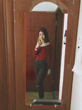 亖四さんのコーディネート