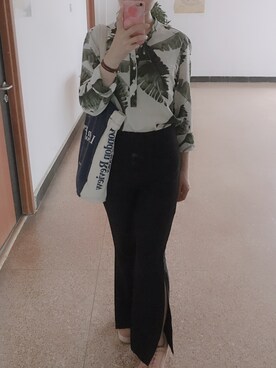 亖四さんのコーディネート