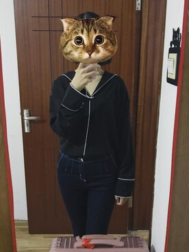 亖四さんのコーディネート