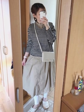 「レギンス」｜「アイテム（シャツワンピース、ベージュ系）」を使った、かなっぺさん（レディース・166cm）の春コーディネート