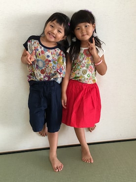 「apres les cours（アプレレクール）のアイテム（Pants、ブルー系）」を使った、smileさん（キッズ）の夏コーディネート