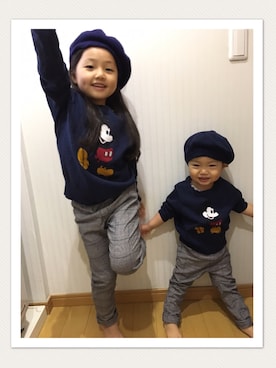 「UNIQLO（ユニクロ）のアイテム（Knitwear、ブルー系）」を使った、smileさん（キッズ）の秋コーディネート