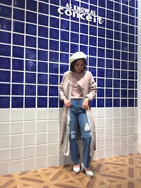 「AS KNOW AS PINKY（アズノゥアズピンキー）のアイテム（トレンチコート）」を使った、Kazuki Higaさん（レディース・153cm）の冬コーディネート