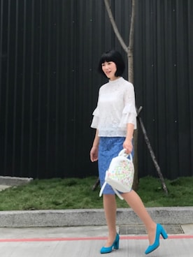 「blue」｜「アイテム（バックパック/リュック）」を使った、Ingridさん（レディース・172cm）の春コーディネート