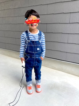 「EDWIN（エドウィン）のアイテム（オールインワン・サロペット）」を使った、Apochiさん（キッズ・110cm）の春コーディネート