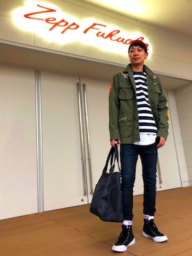 「AVIREX（アヴィレックス）のアイテム（ジャケット/アウター）」を使った、Kさん（メンズ・179cm）の春コーディネート