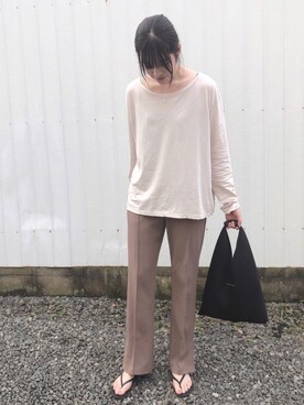 「ISOOK（アイスー）のアイテム（Tシャツ/カットソー）」を使った、ayakaさん（レディース・161cm）の秋コーディネート