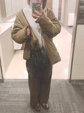 「美容師」｜「アイテム（ダウンジャケット/コート）」を使った、Maeda Akaneさん（レディース・158cm）の春コーディネート