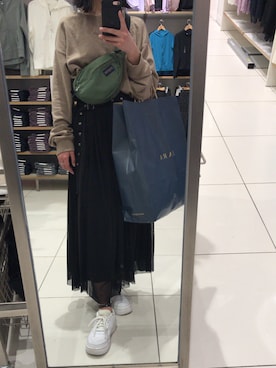 「H&M DIVIDED（エイチアンドエム　ディヴァイデッド）のアイテム（スウェット）」を使った、maさん（レディース・158cm）の春コーディネート