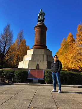 「ZARA（ザラ）のアイテム（ニットキャップ/ビーニー、グレー系）」を使った、山木戸稀一さん（メンズ・167cm）の冬コーディネート