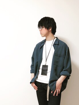 「KAIKO（カイコー）のアイテム（ファッション雑貨、ブラック系）」を使った、何夕さん（メンズ）の春コーディネート