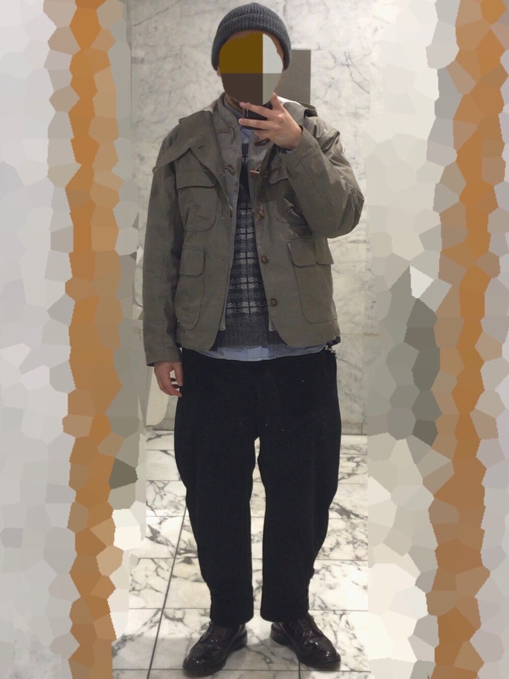 「ニットキャップ、ムスタン、テーパードパンツ、コードバン」｜「LEUCHTFEUERのLEUCHTFEUER / ロイフトフォイヤー BORKUM/ボーカム（ニットキャップ/ビーニー、グレー系）」を使った、orihciさん（メンズ・169cm）の冬コーディネートの1枚目の写真