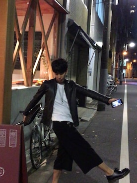 「ガウチョパンツ」｜「アイテム（ライダースジャケット）」を使った、yuh(ゆー)さん（メンズ・176cm）の秋コーディネート