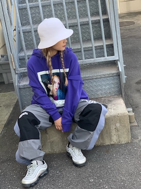 「JEREMY SCOTT（ジェレミースコット）のアイテム」を使った、yunaさん（レディース・155cm）の秋コーディネート