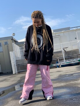 「FLAGSTUFF（フラグスタフ）のアイテム」を使った、yunaさん（レディース・155cm）の秋コーディネート