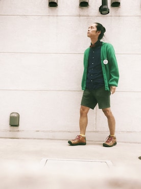 「KEEN（キーン）のアイテム（その他シューズ）」を使った、CHANさん（メンズ・165cm）の秋コーディネート