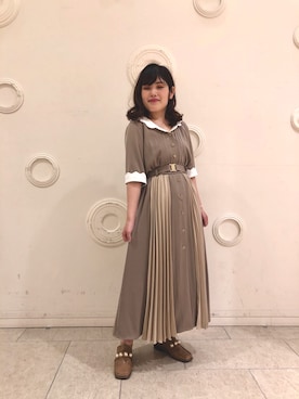 「スカラップ」｜「アイテム（ローファー）」を使った、えりかさん（レディース・145cm）の秋コーディネート