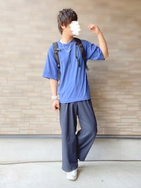 「ラグランTシャツ」｜「アイテム（スラックス）」を使った、だぃすけさん（メンズ・170cm）の春コーディネート