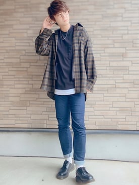 「チェックシャツ」｜「アイテム（タンクトップ）」を使った、だぃすけさん（メンズ・170cm・20代）の秋コーディネート