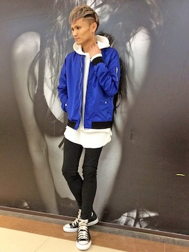 「VENCEEXCHANGE（ヴァンスエクスチェンジ）のアイテム」を使った、VENCE EXCHANGE MEN'S STAFFさん（メンズ・173cm）の冬コーディネート