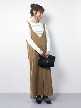 「アイテム（サロペット/オーバーオール、イエロー系）」を使った、SUBさん（レディース・154cm）の冬コーディネート