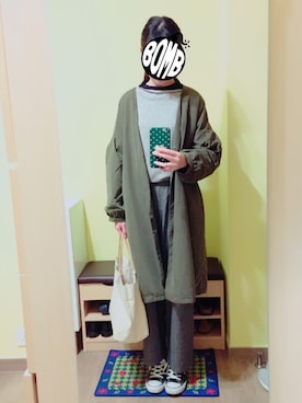 「グレーニット」｜「アイテム（その他アウター）」を使った、KOKONEさん（レディース・168cm）の冬コーディネート