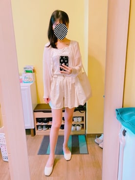 「花柄タンクトップ」｜KOKONEさん（レディース・168cm）の秋コーディネート