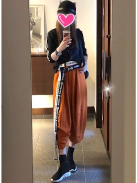 「BITTOKO（ビットコ）のアイテム（パンツ）」を使った、致し方なく課金さん（レディース・156cm）の秋コーディネート