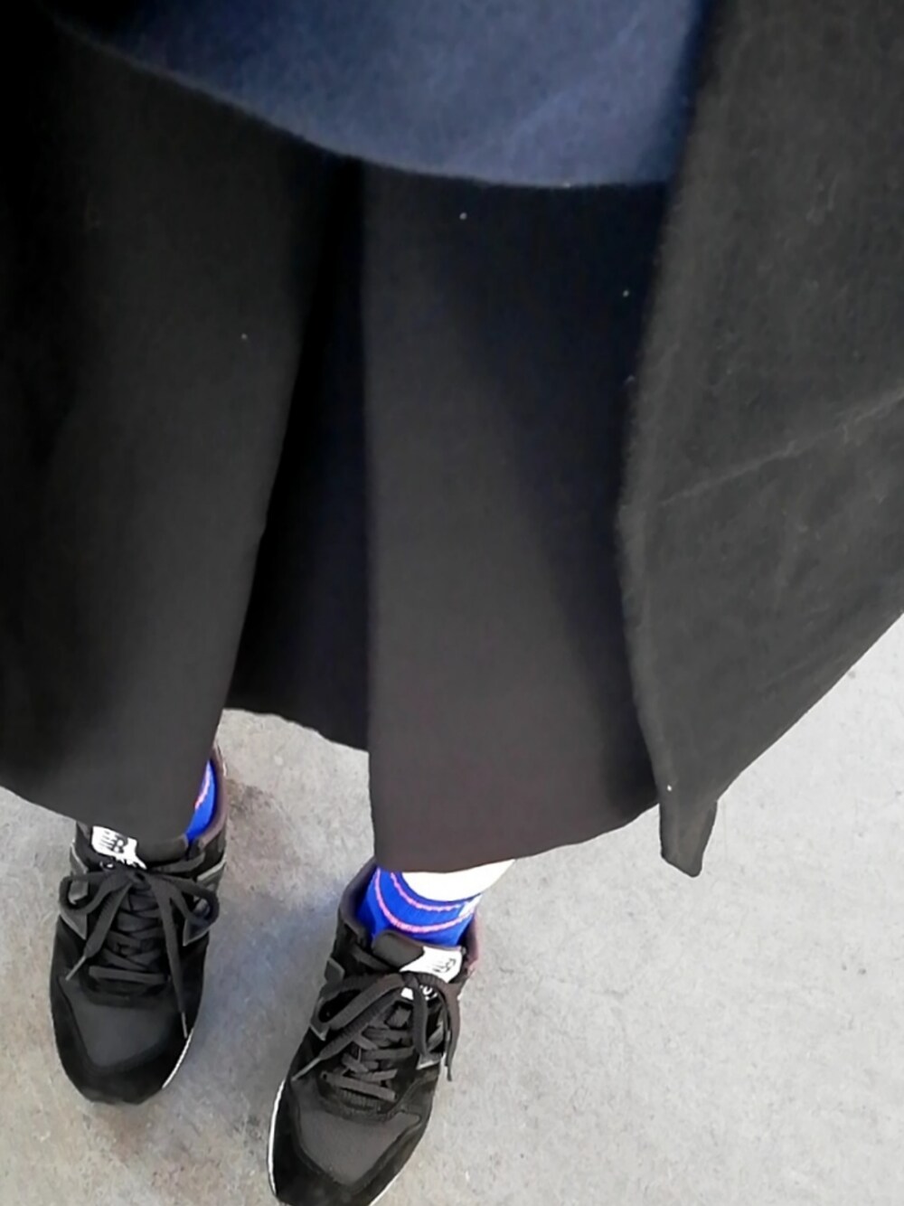 「アーダーエラー、ADER error、New Balance、PUMA、ANNAHL、ZARA」｜「NEW BALANCEのアイテム（スニーカー、ブラック系）」を使った、seimaaさん（レディース・156cm）の冬コーディネートの1枚目の写真